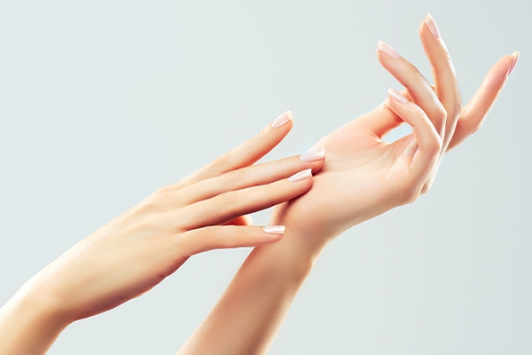 Common Nail Problems and When to Remove Them
