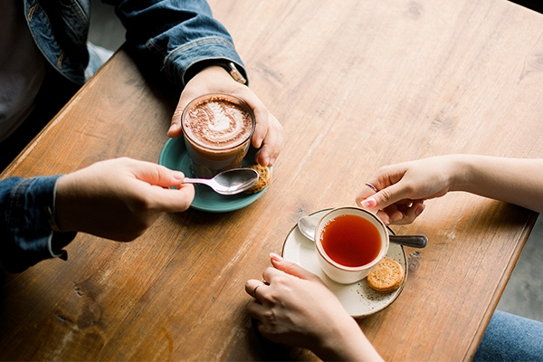 Which Is Healthier: Coffee or Tea?