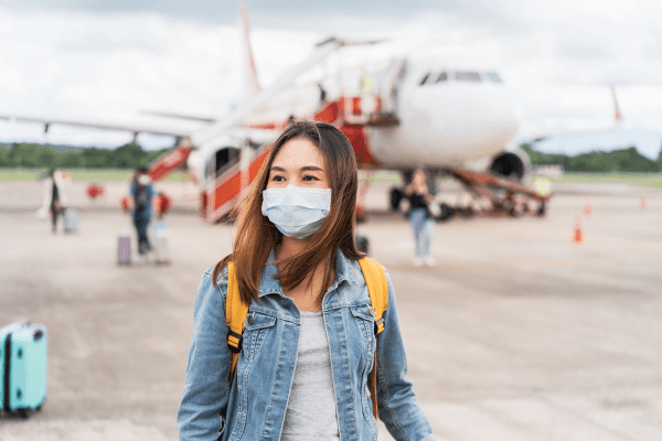 Sambut liburan akhir tahun tanpa waswas! Lengkapi vaksinasi Influenza dan Pneumonia di GWS Medika sebelum traveling.