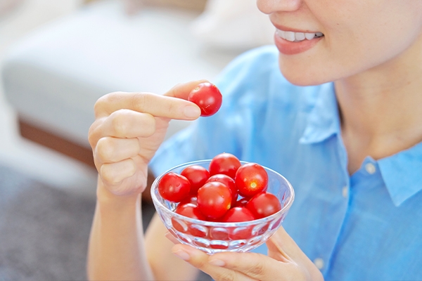 Vitamin dan mineral penting dalam regenerasi jaringan luka.