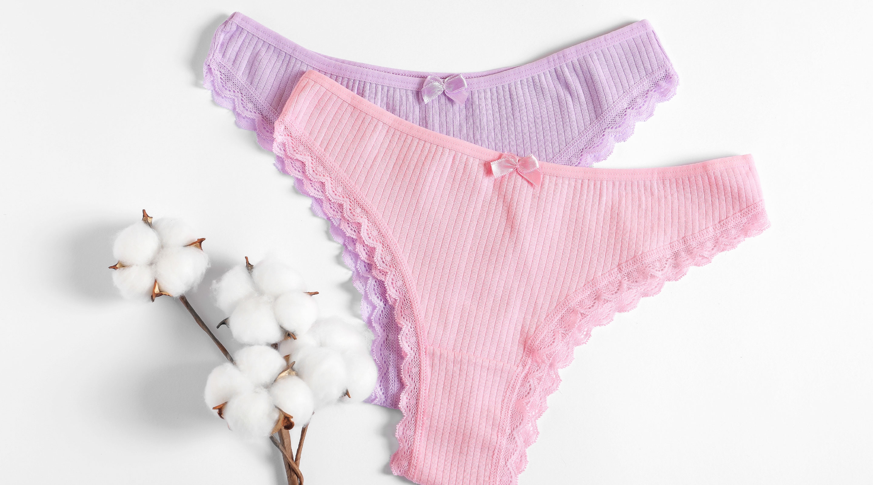 Cotton underwear is suitable for sensitive skin or skin prone to irritation.